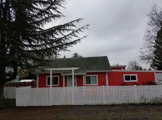 917 SW Foundry St, Grants Pass, OR 97526