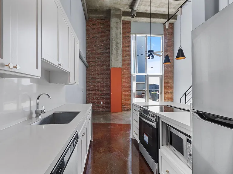 2000 Bagby St #5403 — Photo 9