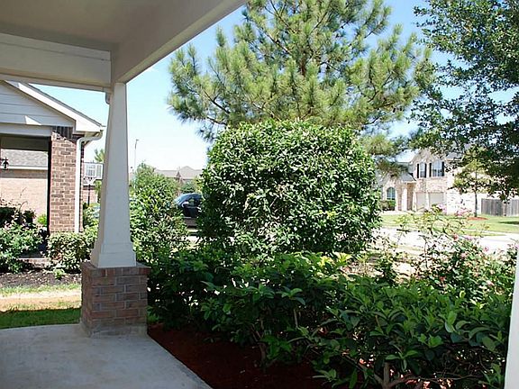 2nd image of 26311 Sundown Cove Ln