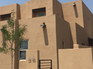 35 Oshara Blvd, Santa Fe, NM 87508