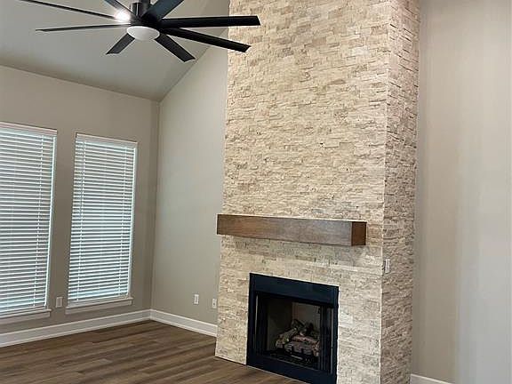 2nd image of 10725 Two Lakes Dr