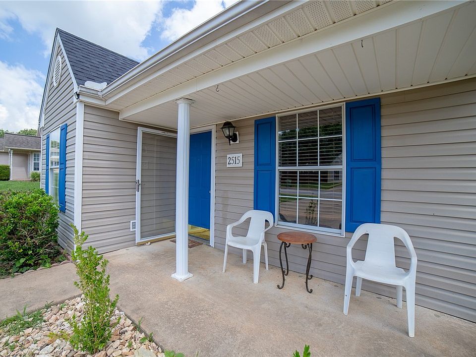 2515 W Ash St, Rogers, AR 72758 Zillow