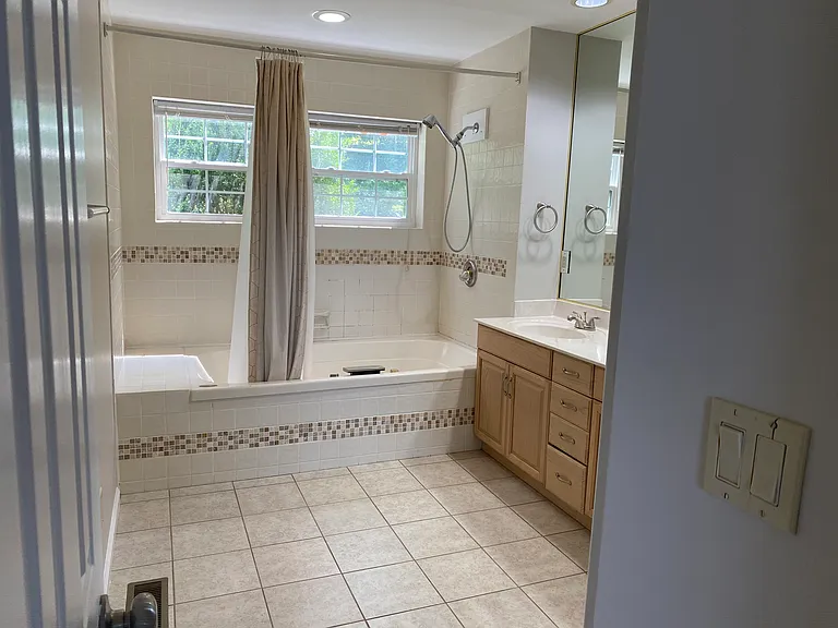 359 Glowing Hearth Ln — Photo 17