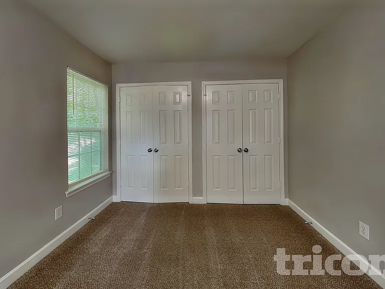 2217 Sunset Blvd — Photo 12