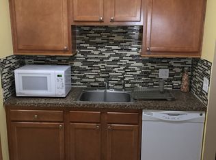 3433 Beaver Trl, Aurora, OH 44202