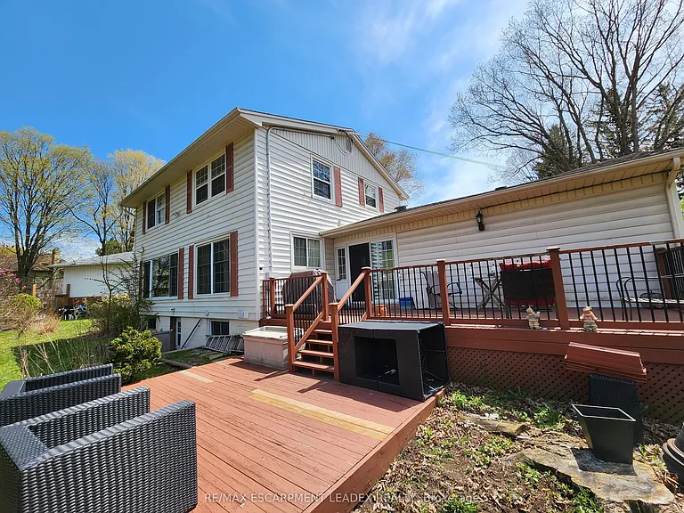 15 Saint Anns Ct — Photo 39
