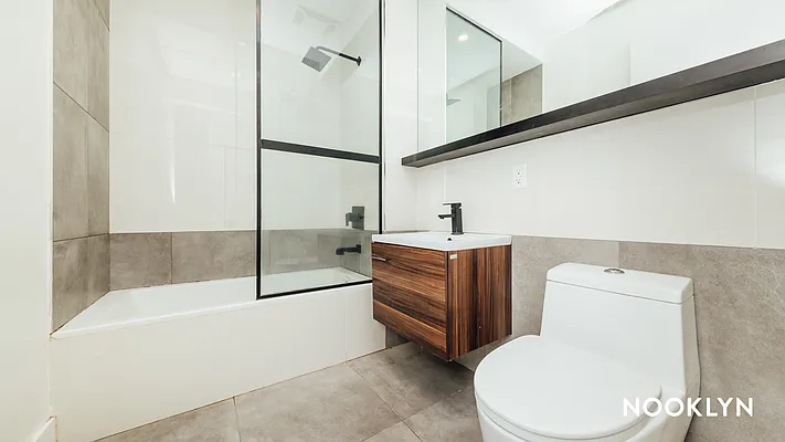 Rented by Nooklyn NYC LLC | media 27