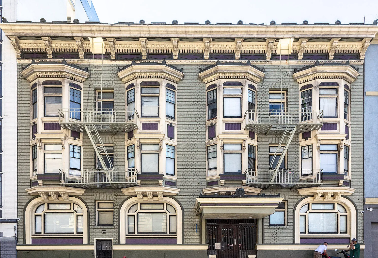 381 Turk St. — Photo 1