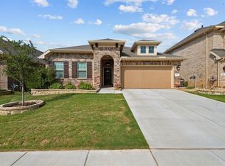 1912 Augustus Dr, Fort Worth, TX 76120