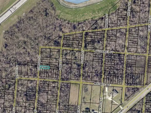 8933001 Edward St, New Orleans, LA 70131