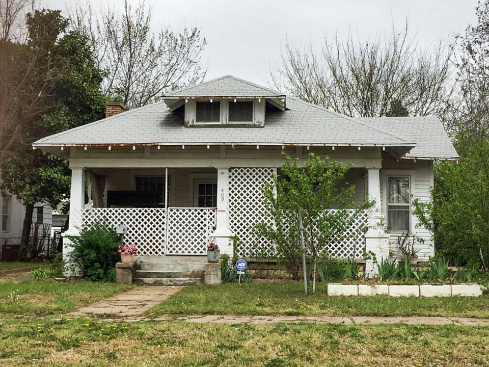 2nd image of 409 N 3rd St