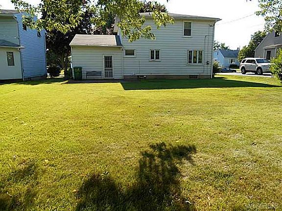 2nd image of 3367 Bethford Dr
