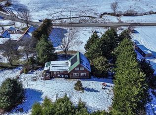 385 Colonel Francis Rd, Crumpler, NC 28617