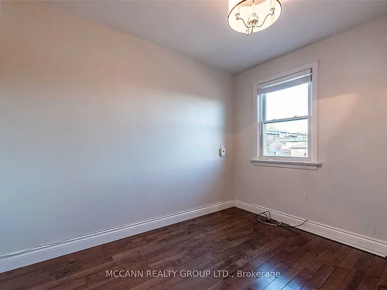 367 Harvie Ave #MAIN2 — Photo 13