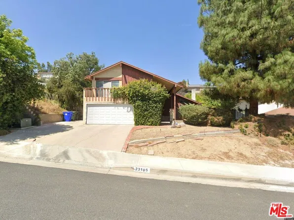 23105 Posada Dr, Santa Clarita, CA 91354