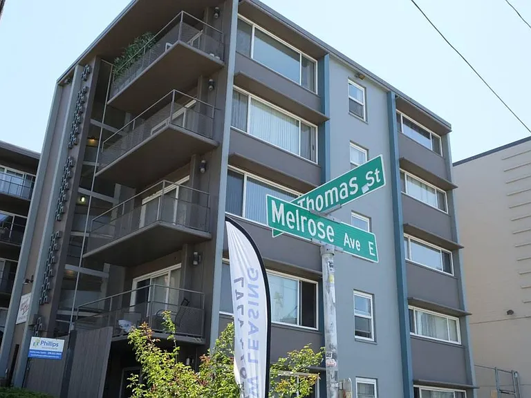 Clift House Apartments — Photo 1