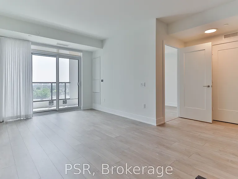 858 Dupont St #733 — Photo 18