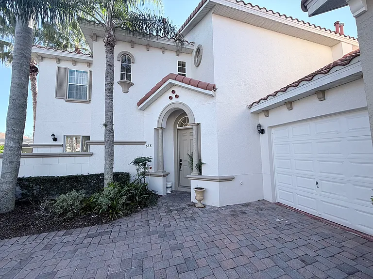 638 Brunello Dr — Photo 2