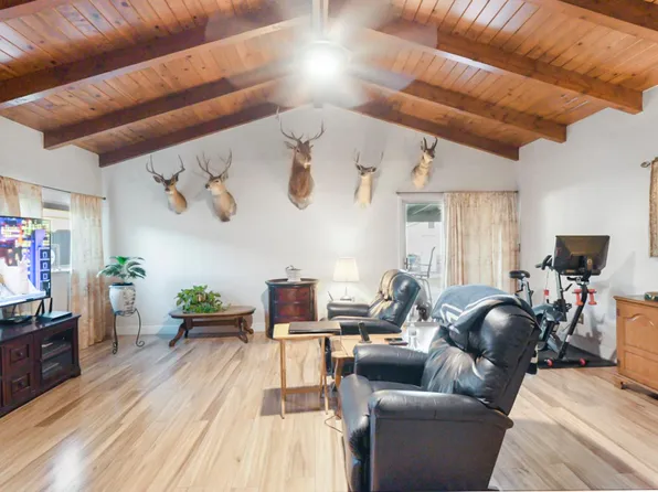 5517 8th St, Keyes, CA 95328