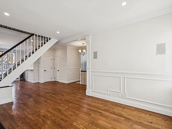 5th image of 132 Dodd St Floor 2