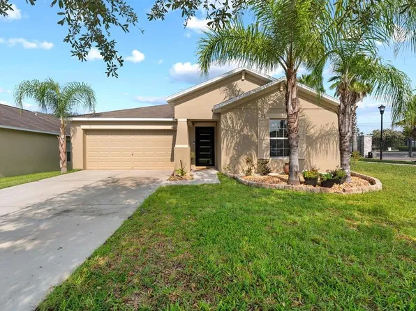 3622 Kearsney Abbey Cir, Dover, FL 33527