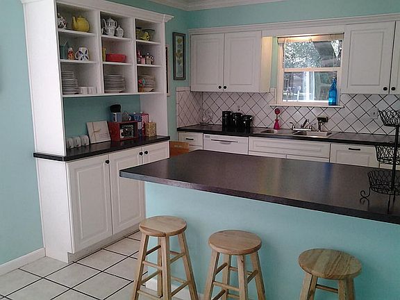 5th image of 19697 Irenell Dr