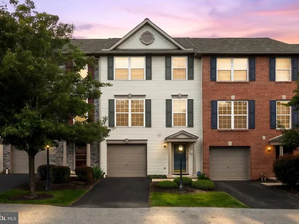 306 Harvest Field Ln, York, PA 17403