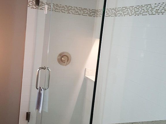 New 5Ft long shower 