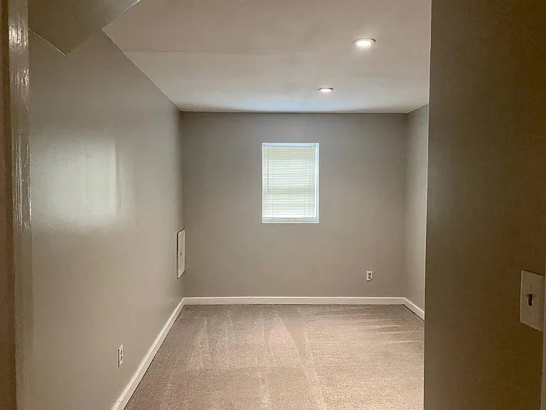 2503 Acorn Ave NE — Photo 13