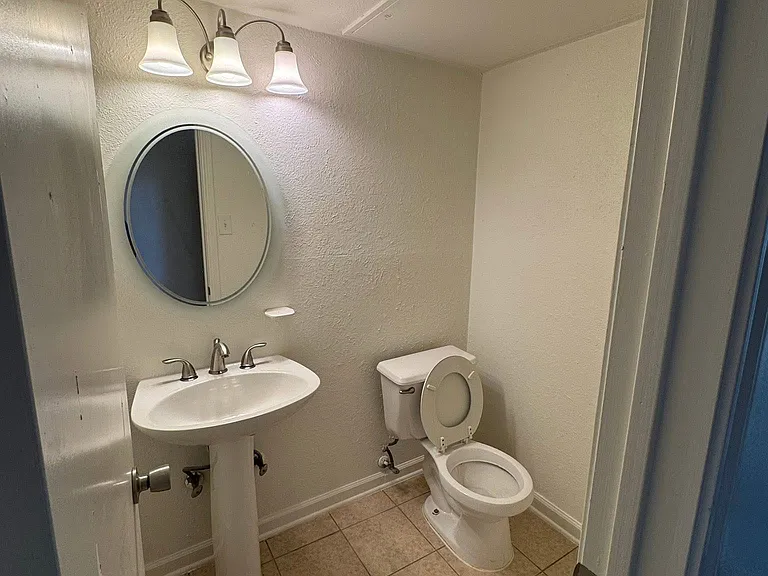 6552 Chicory Ct — Photo 3