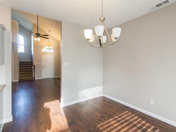 4th image of 8113 Adcock Ct