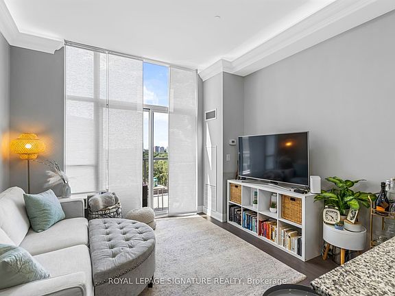5th image of 35 Fontenay Ct #1203