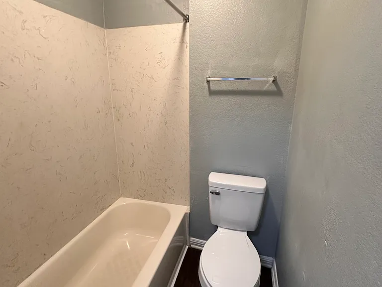 Cavalcade Heights 735 LLC — Photo 23