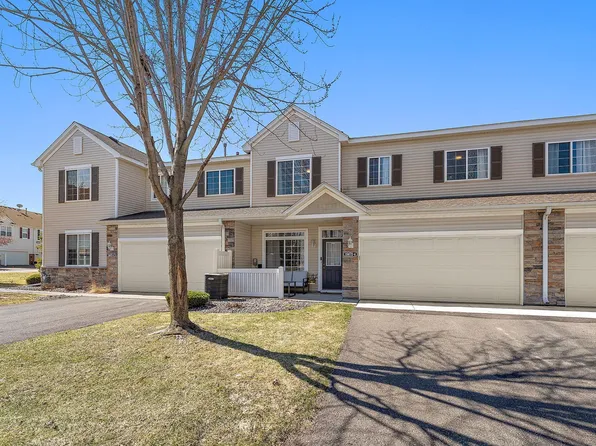 15672 Emerald Dr N Unit 4, Hugo, MN 55038
