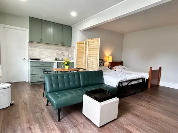 (undisclosed Address), Garden Grove, CA 92840