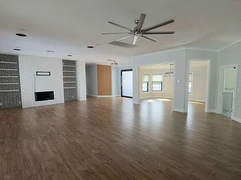 1504 Ten Palms Ct — Photo 11