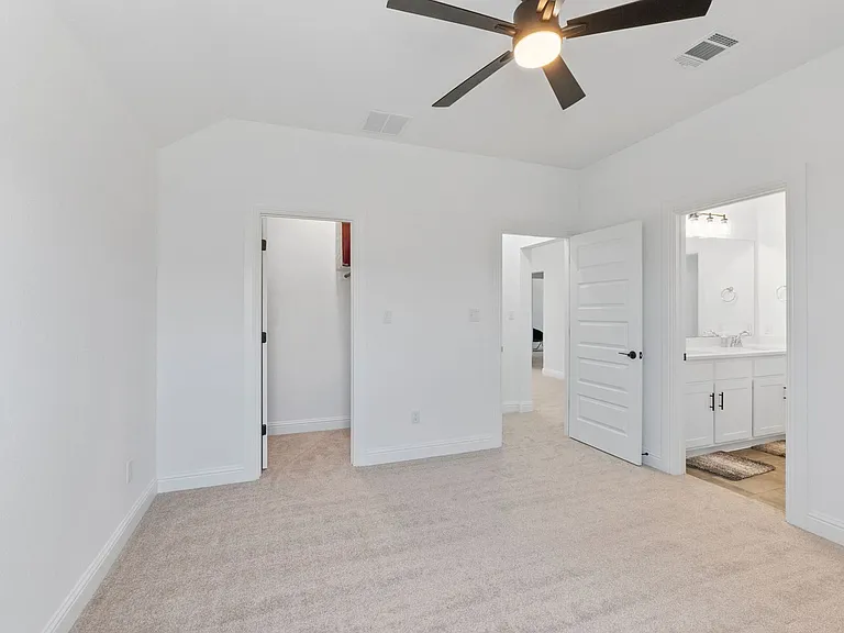 125 Plainsman Ln — Photo 41