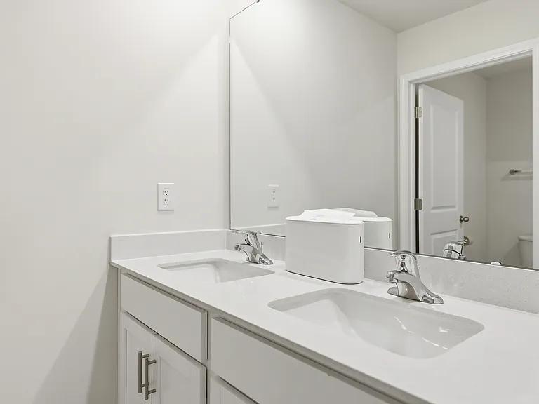 657 Bryson Blvd — Photo 10