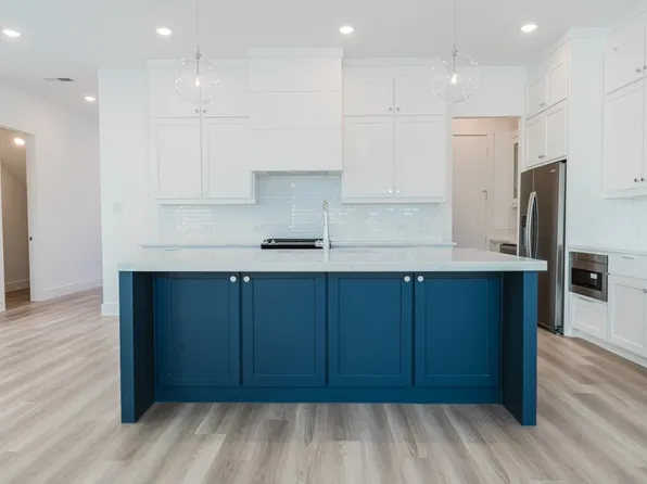 11637 Liberty Commons Ct, Dallas, TX 75229