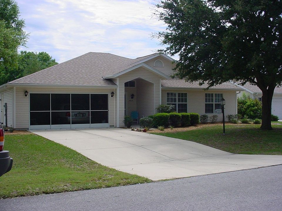 Gorgeous 55  Community