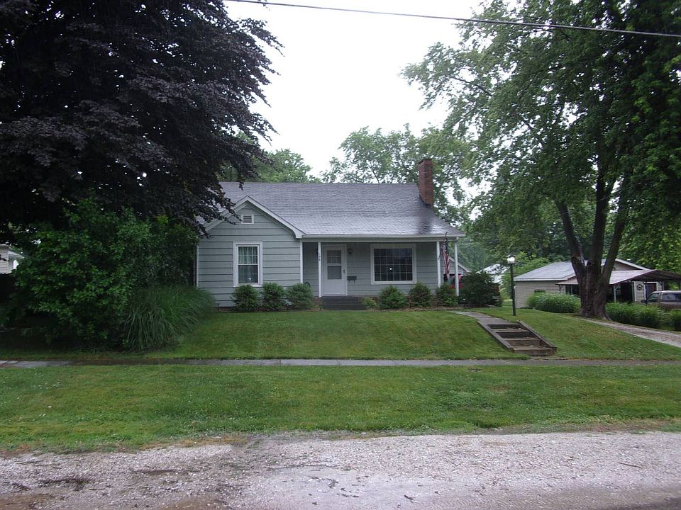 1st image of 156 E Madison St