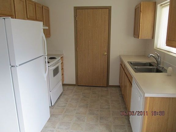 5th image of 8403 Locust Ave E APT G4