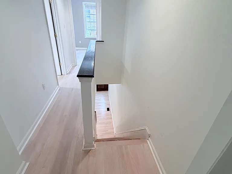 2741 W Harper St — Photo 7
