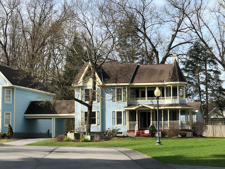 1st image of 7 Sultana St