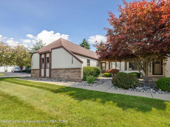 1189 Sunview Dr, Saint Johns, MI 48879