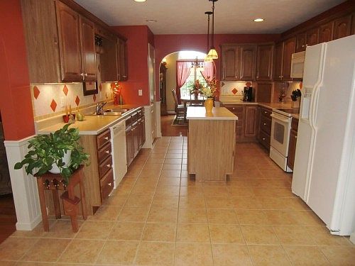 5th image of 275 Lorinda Ln