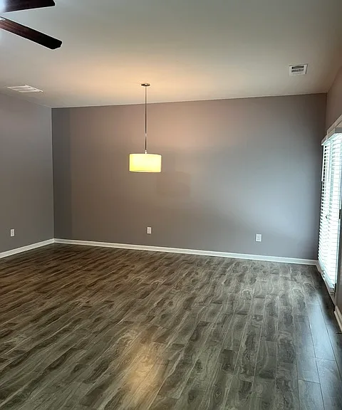 517 Jefferson Chase St SE — Photo 8