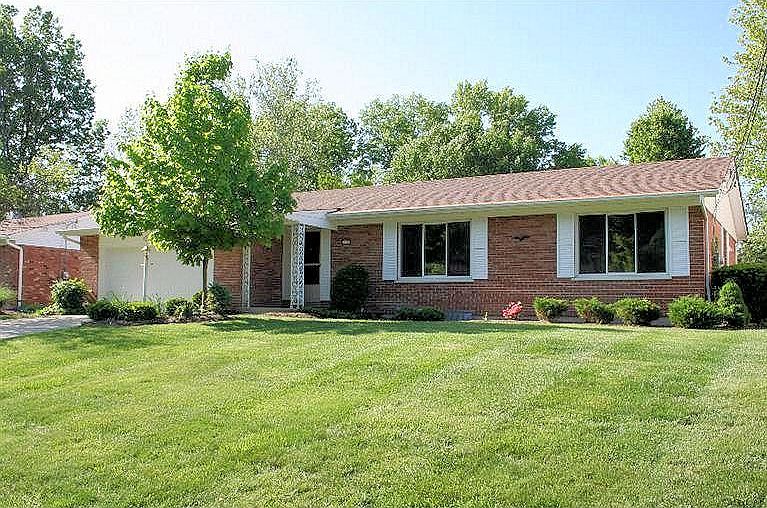 1st image of 631 Vincennes Ct