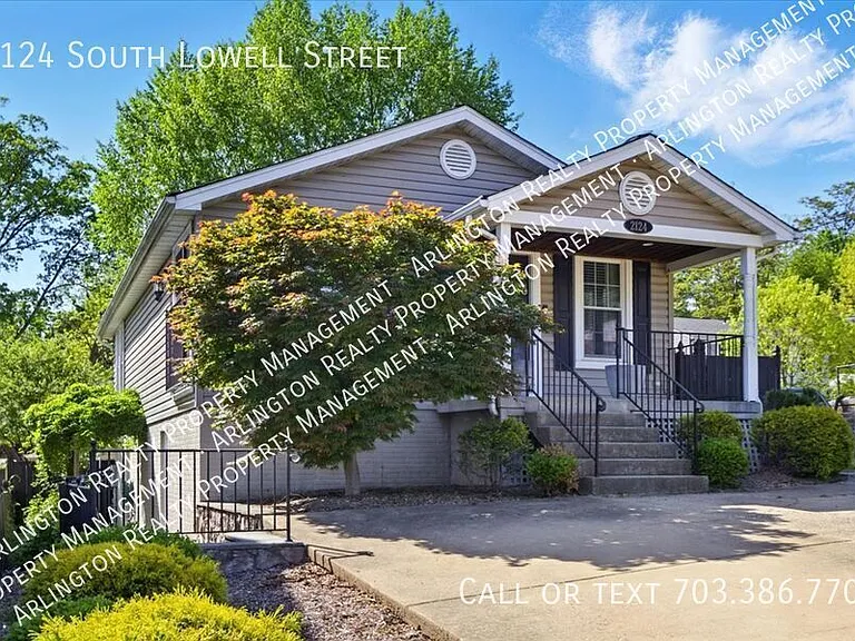 2124 S Lowell St — Photo 3