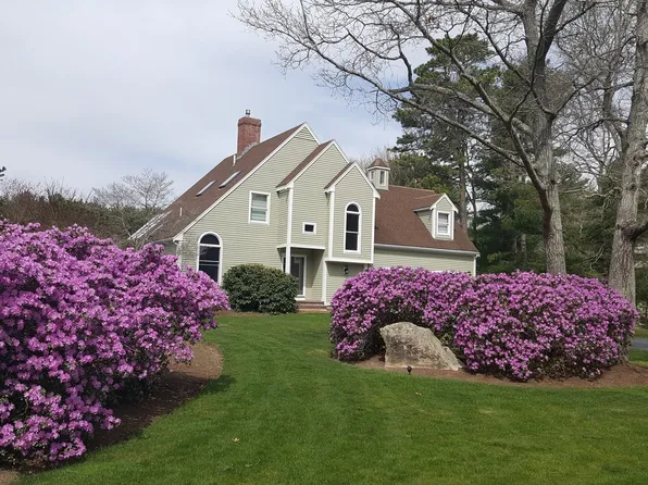 55 Bullivant Farm Rd, Marion, MA 02738